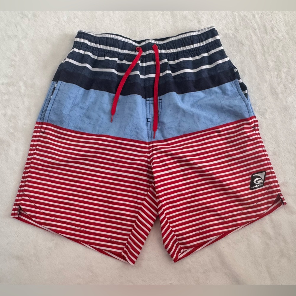 Laguna Men’s Size Small Swimsuit.  Red, blue, and white stripes. Pockets